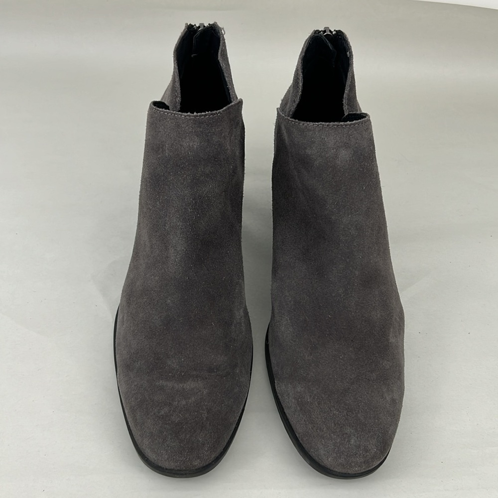 Born Womens Aare Ankle Boots Booties Gray Suede Block Heel Size 11M